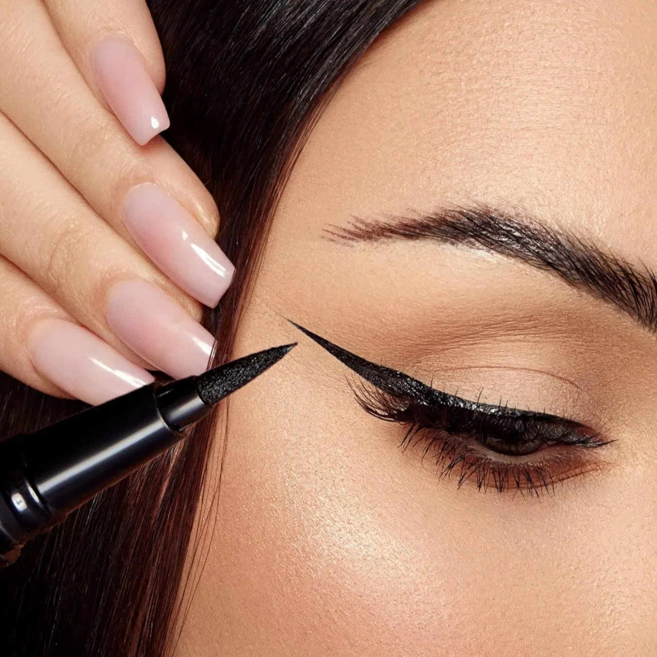 Soft Kohl Kajal Eyeliner Pencil Smooth and Creamy Rich Color for Waterline and Dramatic Looks