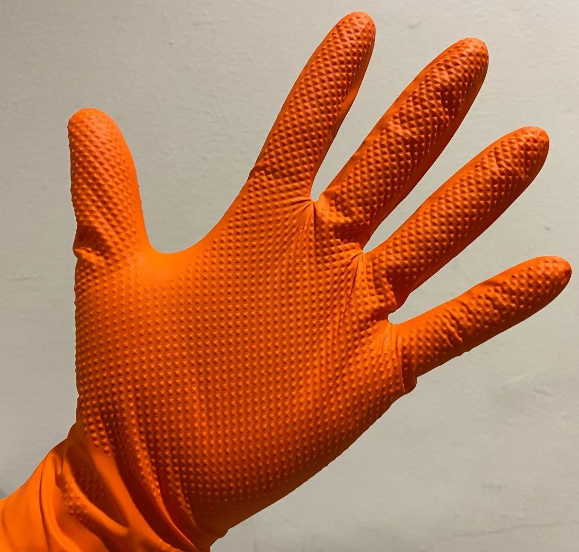 Black Color Disposable Diamond Textured Ntrile Gloves CE Certificated