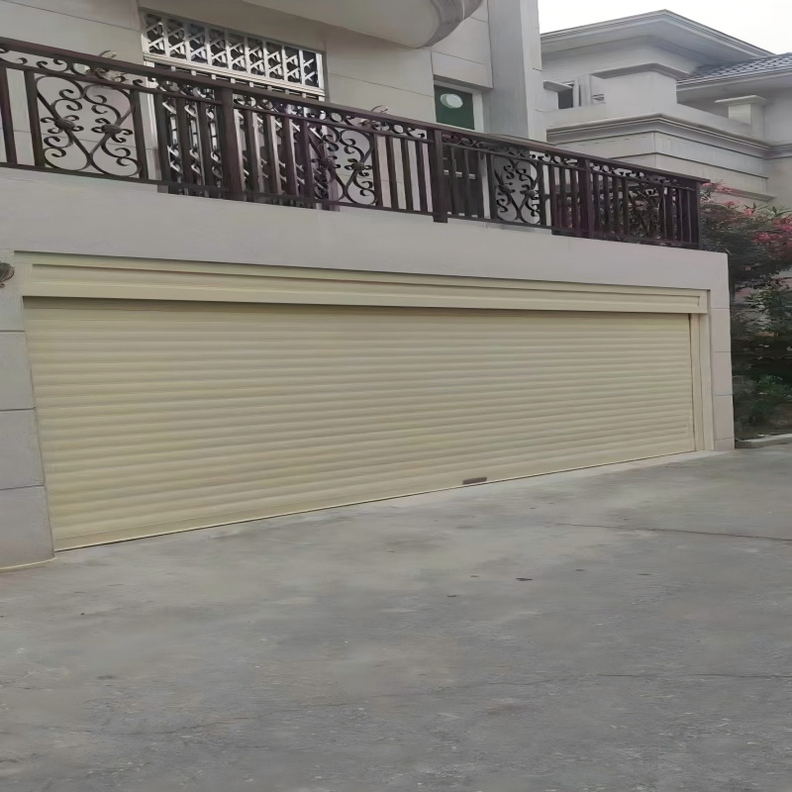 Wide Coverage Multi Color Option Stylish Garage Quick Rolling Shutter Door
