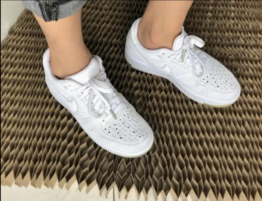 ODM The Factory Specializes in Producing Custom Honeycomb Paper Cores for Filling Door Panels and Furniture Boards