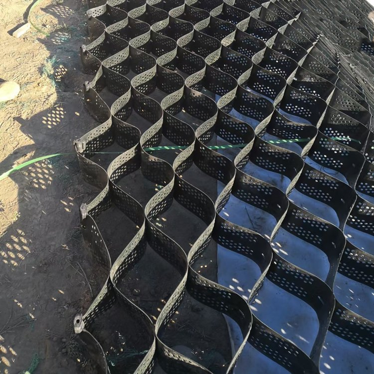 High Strength HDPE Geocell for Slope Stability and Retaining Walls