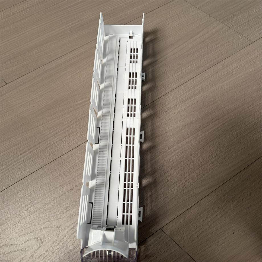 Adjustable Width Spring Loaded Shelf Pusher System Plastic Drink Bottle Glide Rack for Supermarket