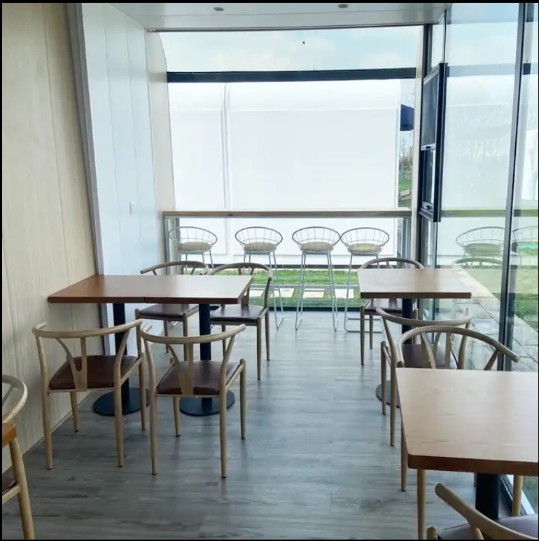 High Quality Portable Sunroom Container House Office Mobile Small House Prefabricated House