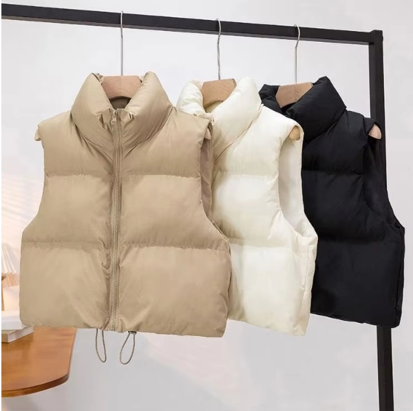 Комплект женский куртка короткая и жилетка хлопковая