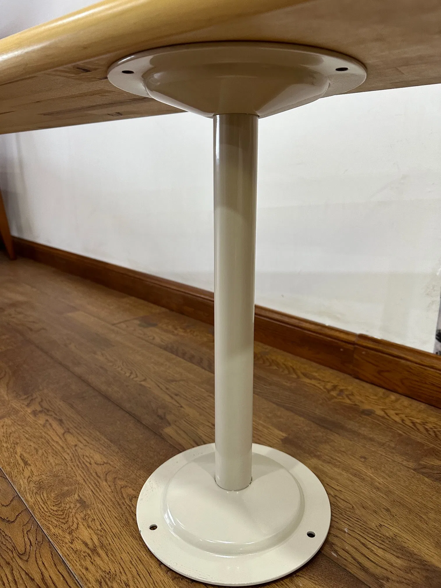 Versatile Birch Wood Worktop for Innovative Home Furniture Solutions