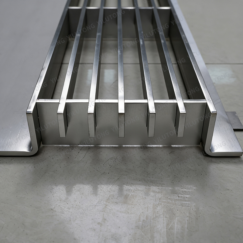 Long-Lasting Stainless Steel Linear Drain Channel Cover for Floor Applications