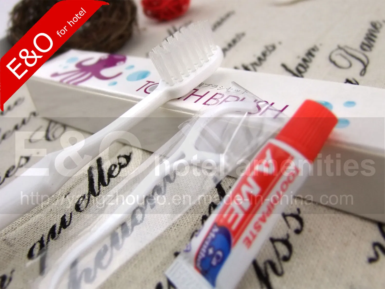 High Quality Cheap Price White Plastic Toothbrush