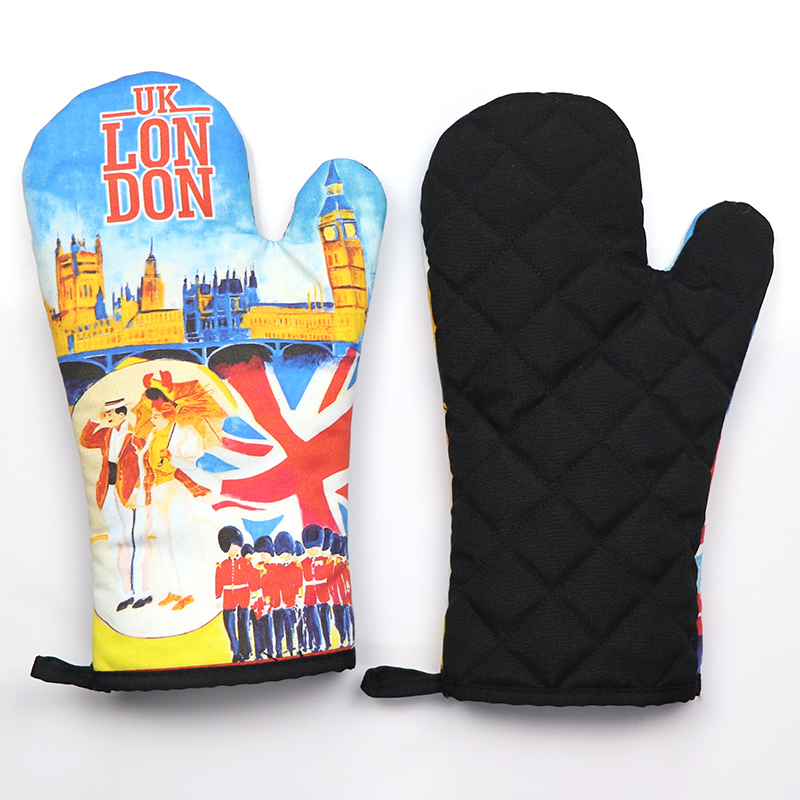 Custom Printed London Souvenir Oven Mitts Heat Resistant Cooking Oven Gloves