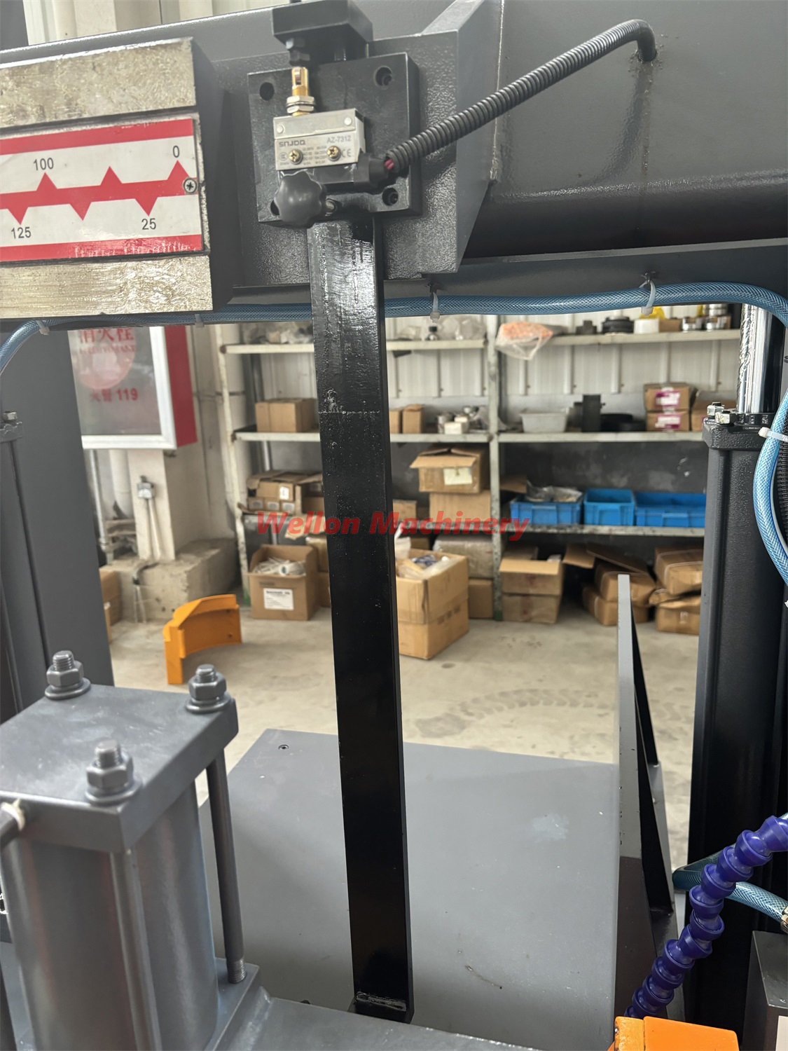 Станок ленточнопильный автоматический с ЧПУ по металлу GHS-4260