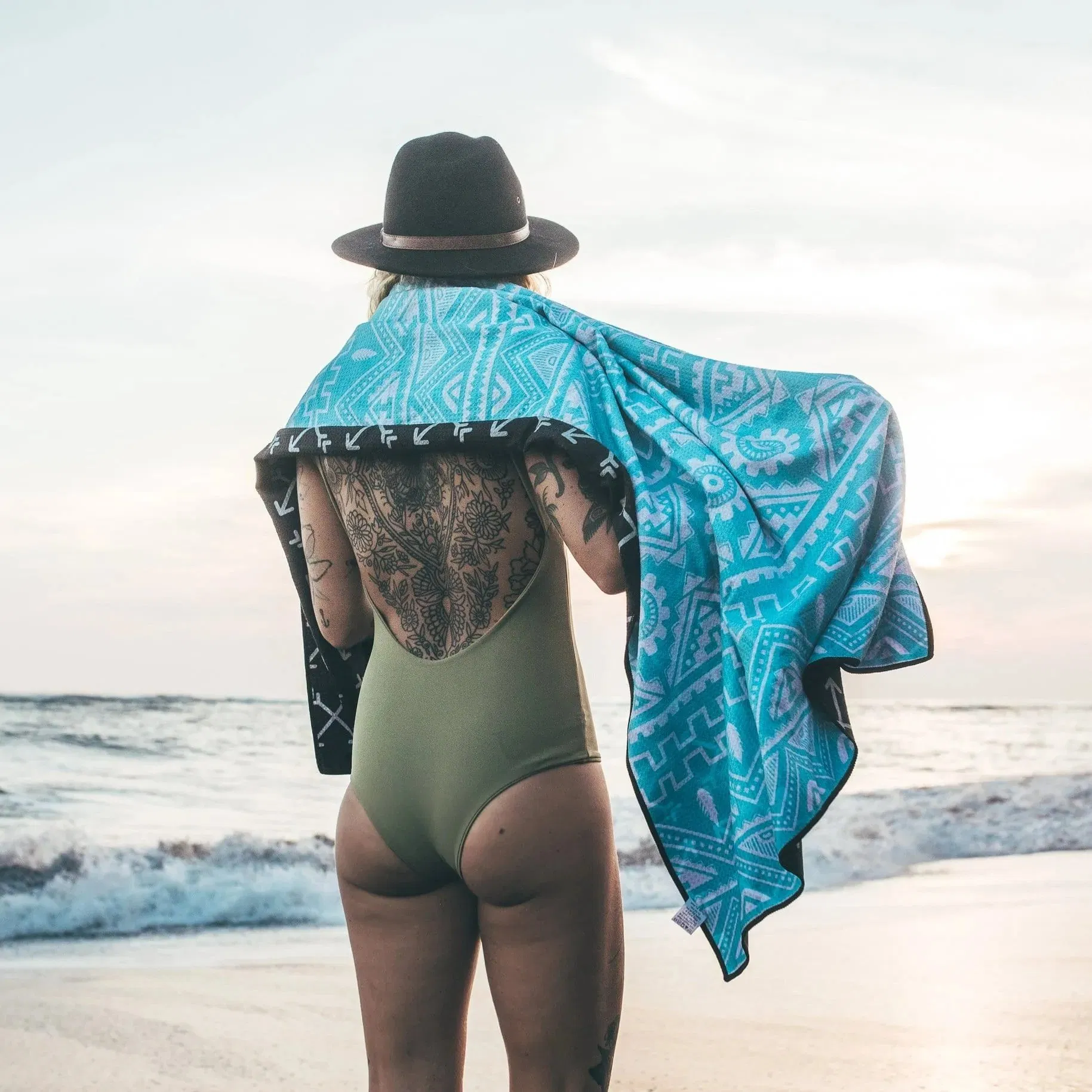 Custom Design Double Sides Print Quick Dry Sand Free Microfiber Suede Swimming Beach Towel