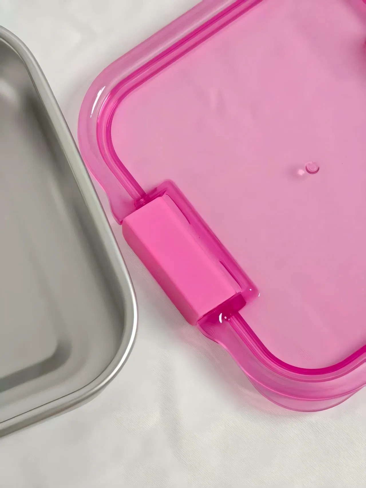 Durable Lightweight Divided-Design Stainless Steel 600ml Lunch Box for Office Lunches