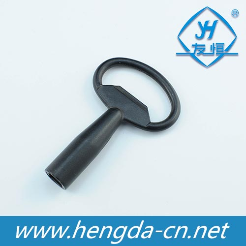 Professional Zinc Alloy Triangle Lock Key for Industrial Triangle Lock (YH1106)