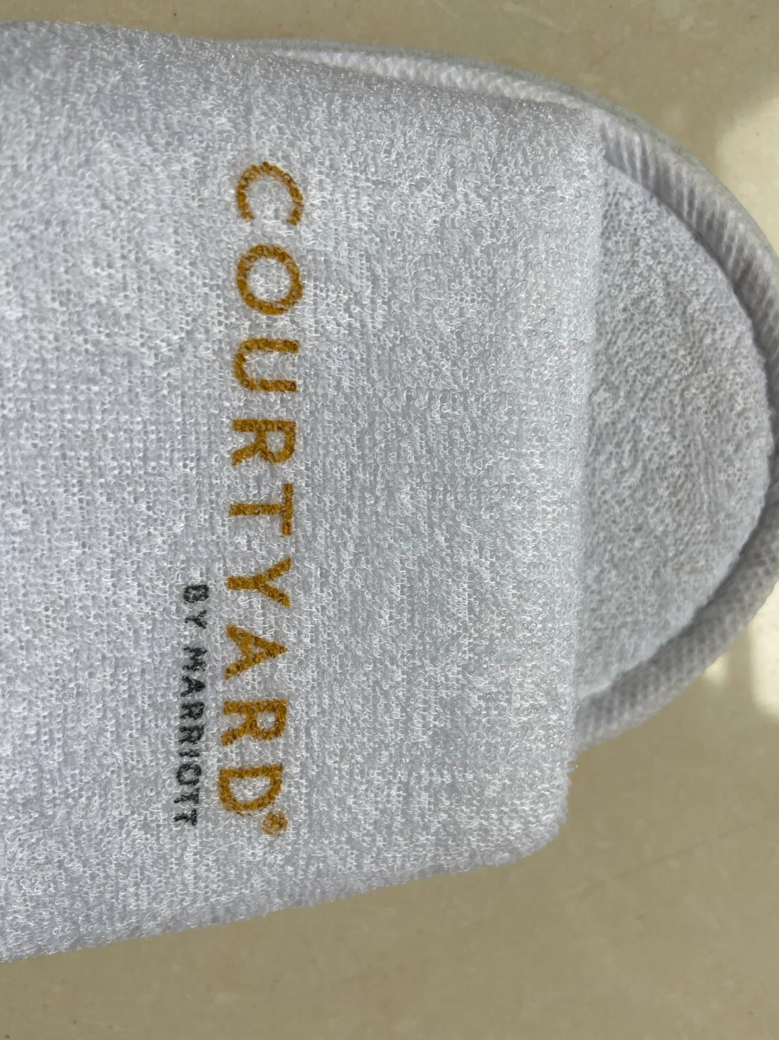 Factory Customized Logo Cheap Washable Hotel Disposable Slippers