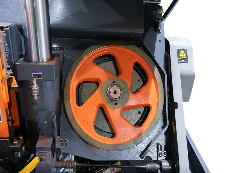 Ленточная пила по металлу автоматическая HSM360