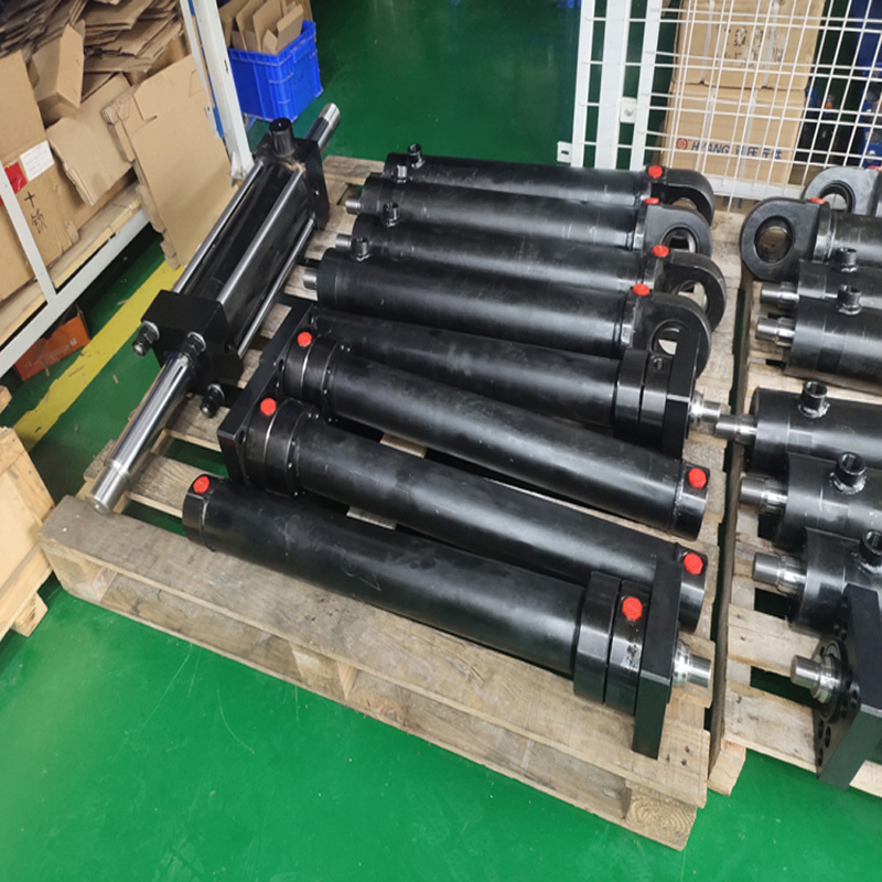 Гидравлический цилиндр HSG140/90-500, крепление проушиной