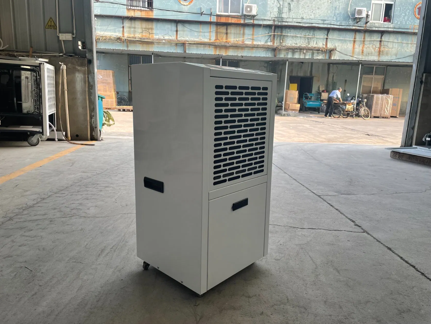 60L Dehumidifier/ Air Dryer with Water Tank