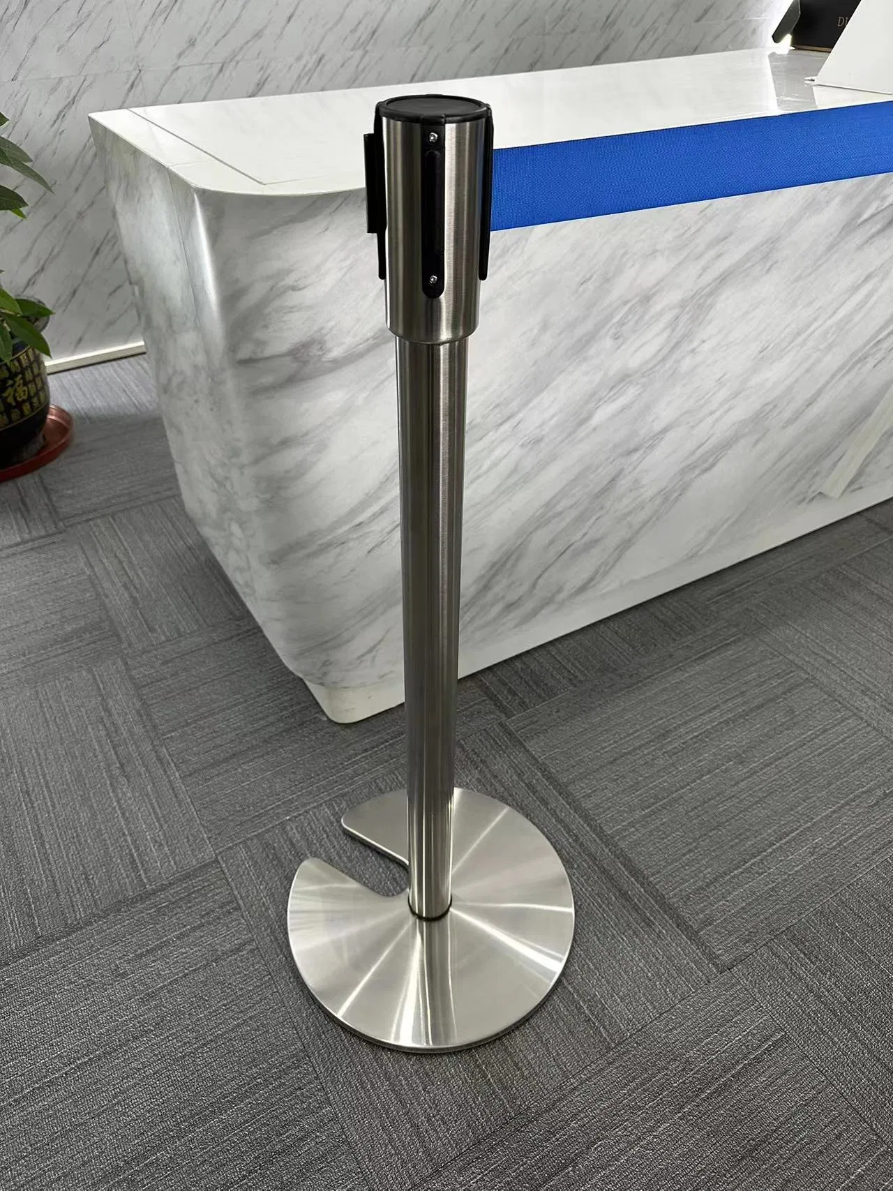 Crowd Control Retractable Belt Barrier Queue Management for Airport