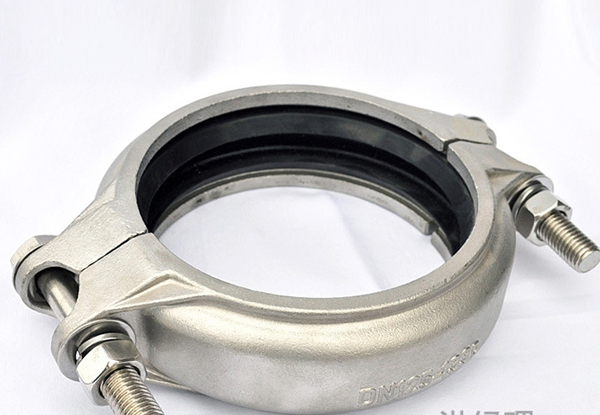 304 4~6 Inch Stainless Steel Grooved Clamp Pipe Fittings