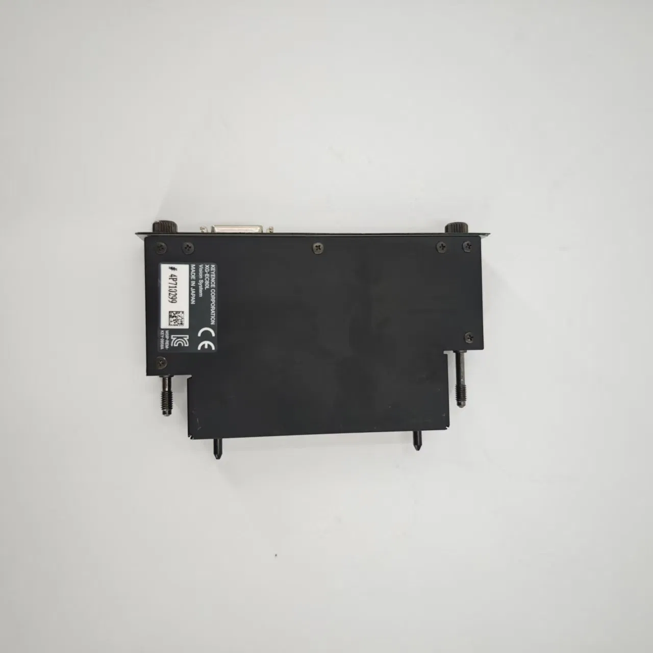 Линейная камера Keyence XG-EC80L для машинного зрения