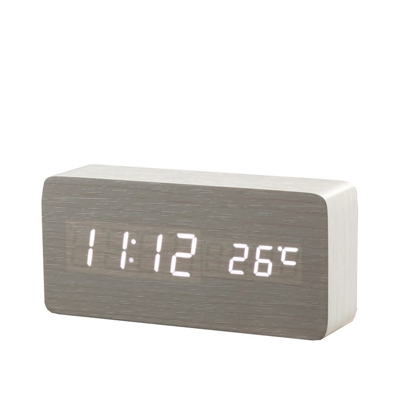Gift Electronic Alarm Table Clock Temperature Display Voice Control Eco Friendly Wood Clock
