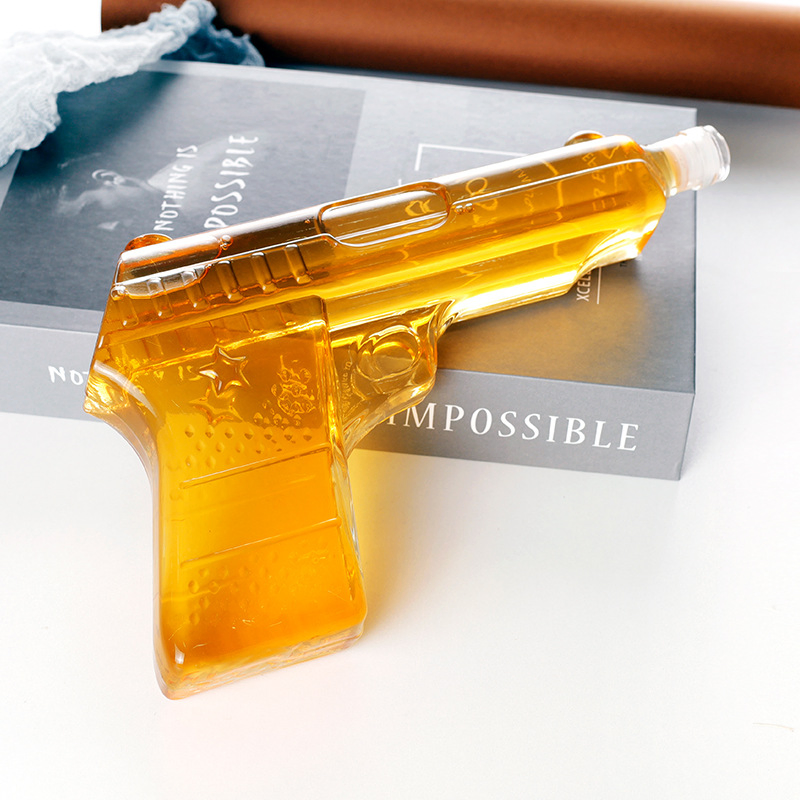 Novel Design Drinking Glass Liquor Bottle Pistol Gun Glass Wine Decanter