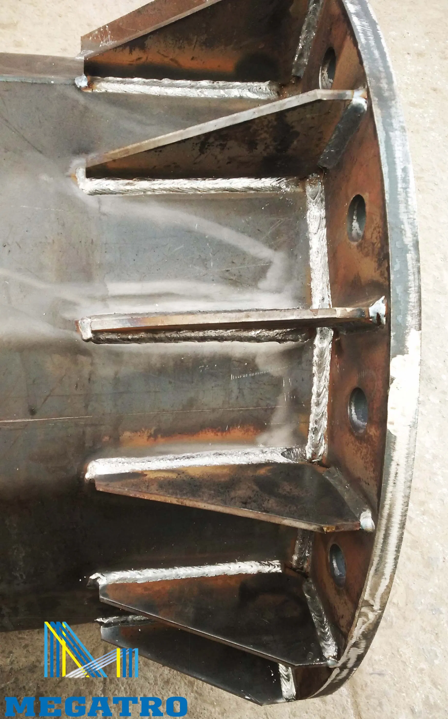 Welded Mesh Fence for Telecom Tower Site (MGT-MF007)