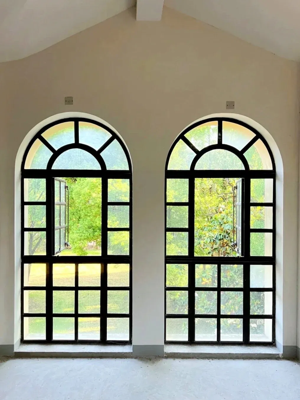 Black Aluminium Frame Double Glazed House Windows High Quality China Factory