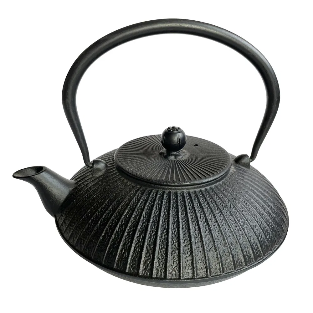 Чайник из чугуна с эмалью 1400 мл, со стальным фильтром