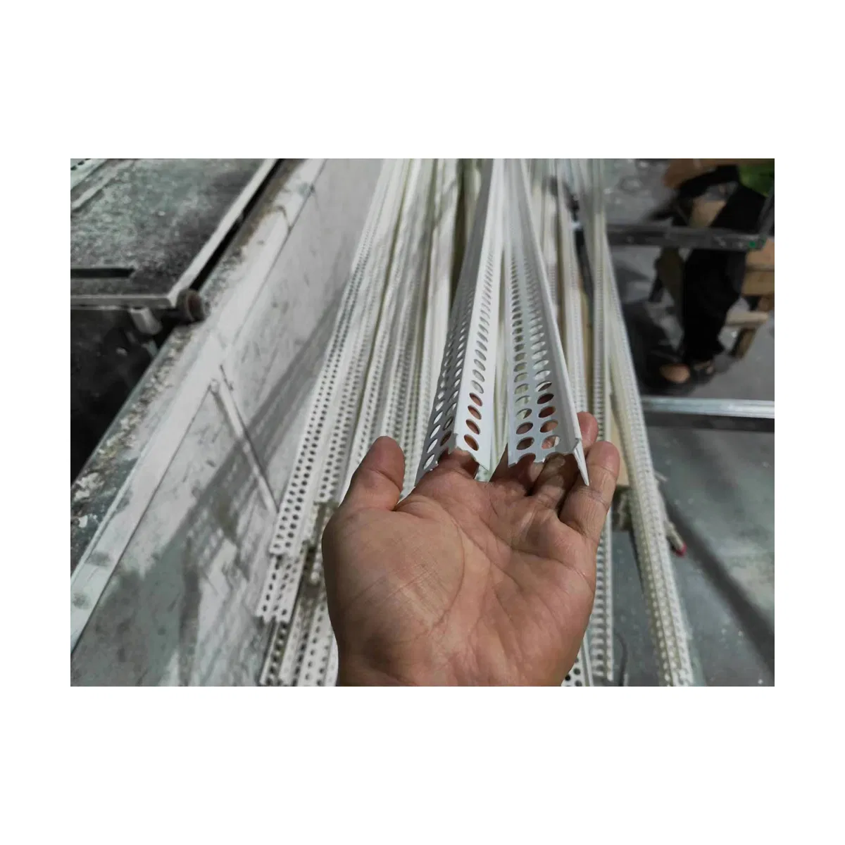 A2 A3 Cl4 F10 D12 D15 Z Type Drywall Corner Beads PVC Corner Beads Stucco Corner Beads Plastering Gypsum Beads