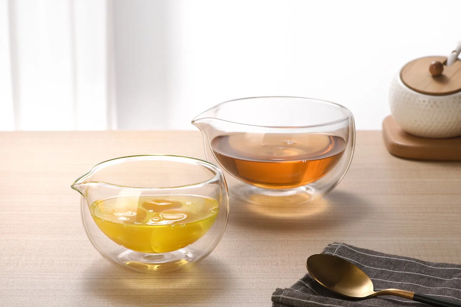 Двойная стеклянная чаша для кухни и сервировки