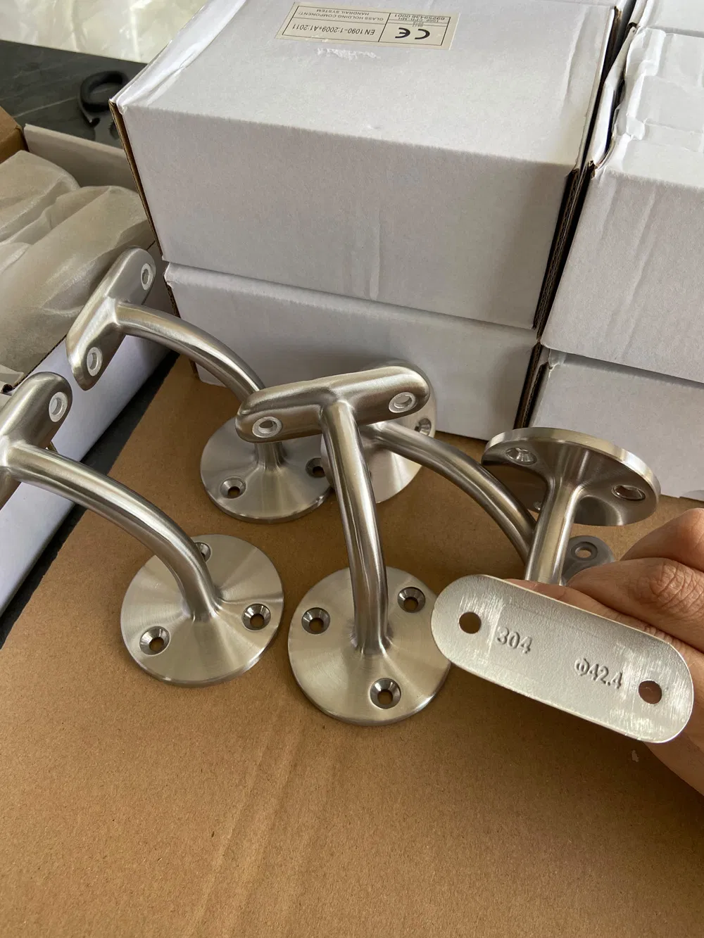High Quality 304 Stainless Steel Handrail Bracket on Wall Glass Clamps Balustrade