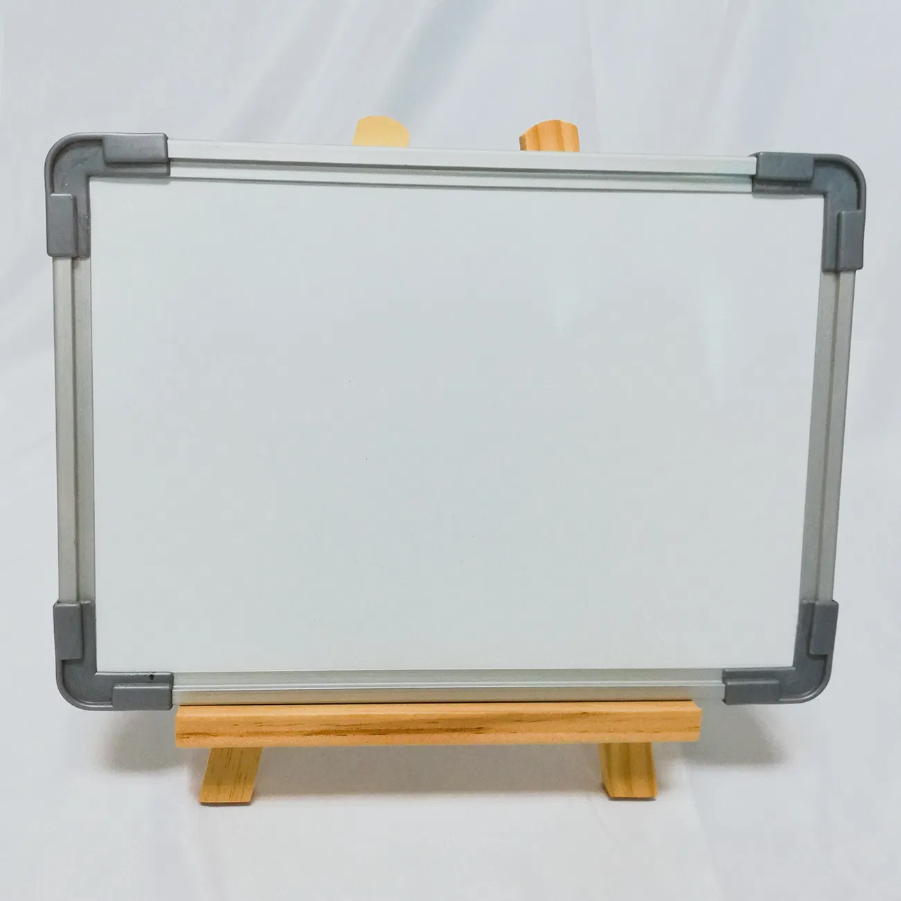 Dry Erase Whiteboard Corner ABS Plastic Corner for White Board