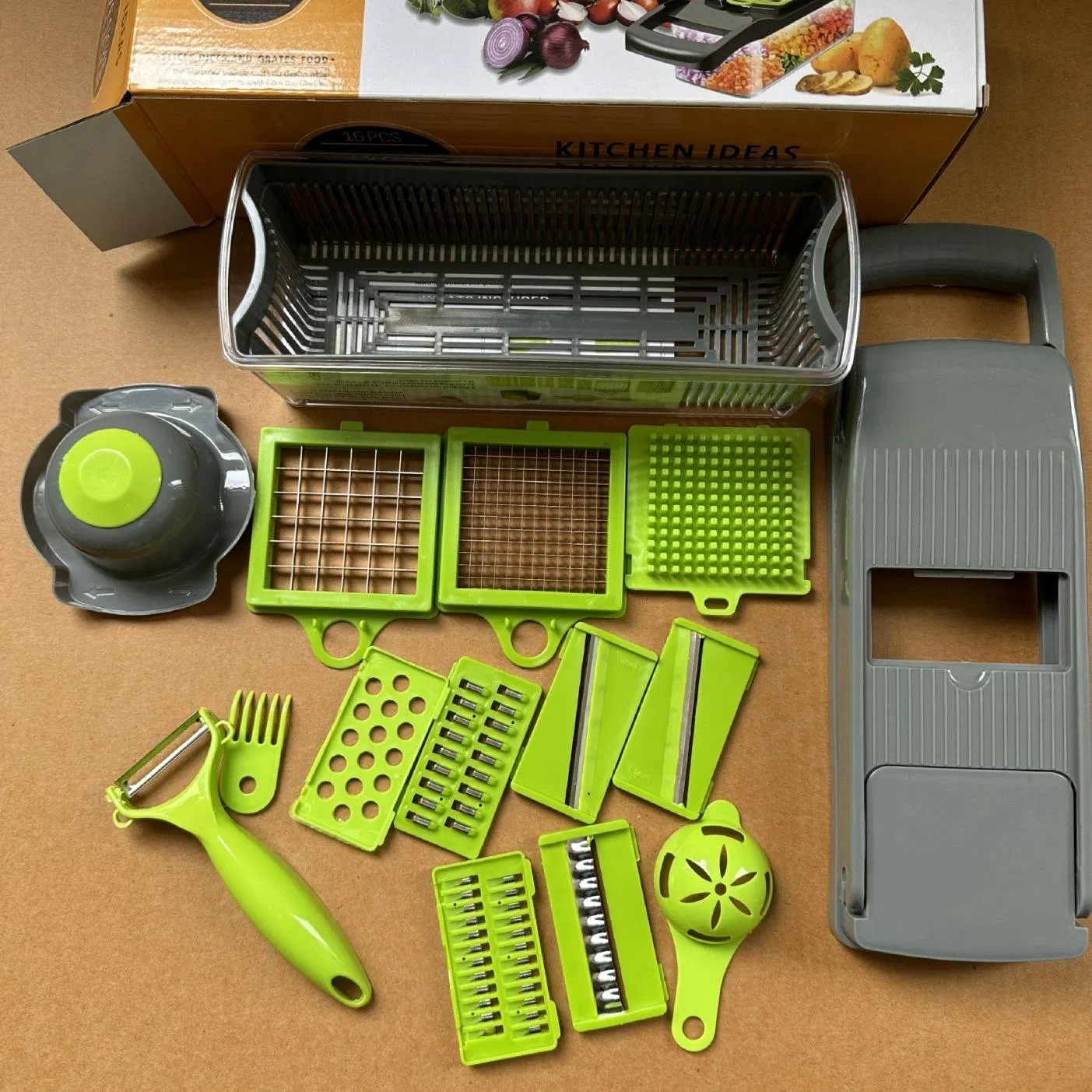 16-1 Multifunctional Steel Kitchen Tool Manual Gray Green Hand Slicer Onions Dicers Vegetable Cutter