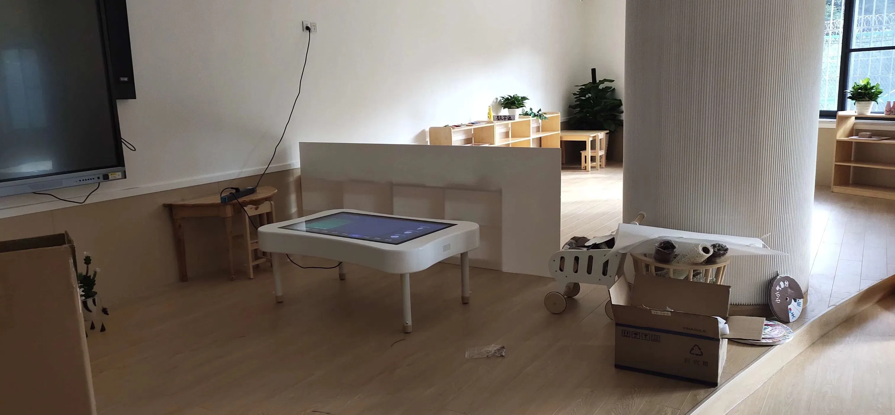43inch 1080P Android System Touch Screen Coffee Table