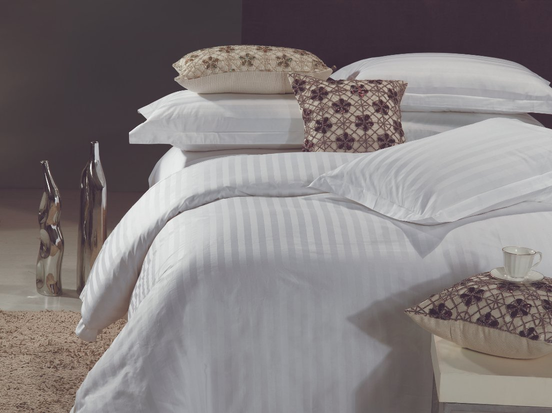 Wholesale Hotel Hospital Fitted Bed Sheet Set 3cm Stripe Polyester Cotton Bedding Set