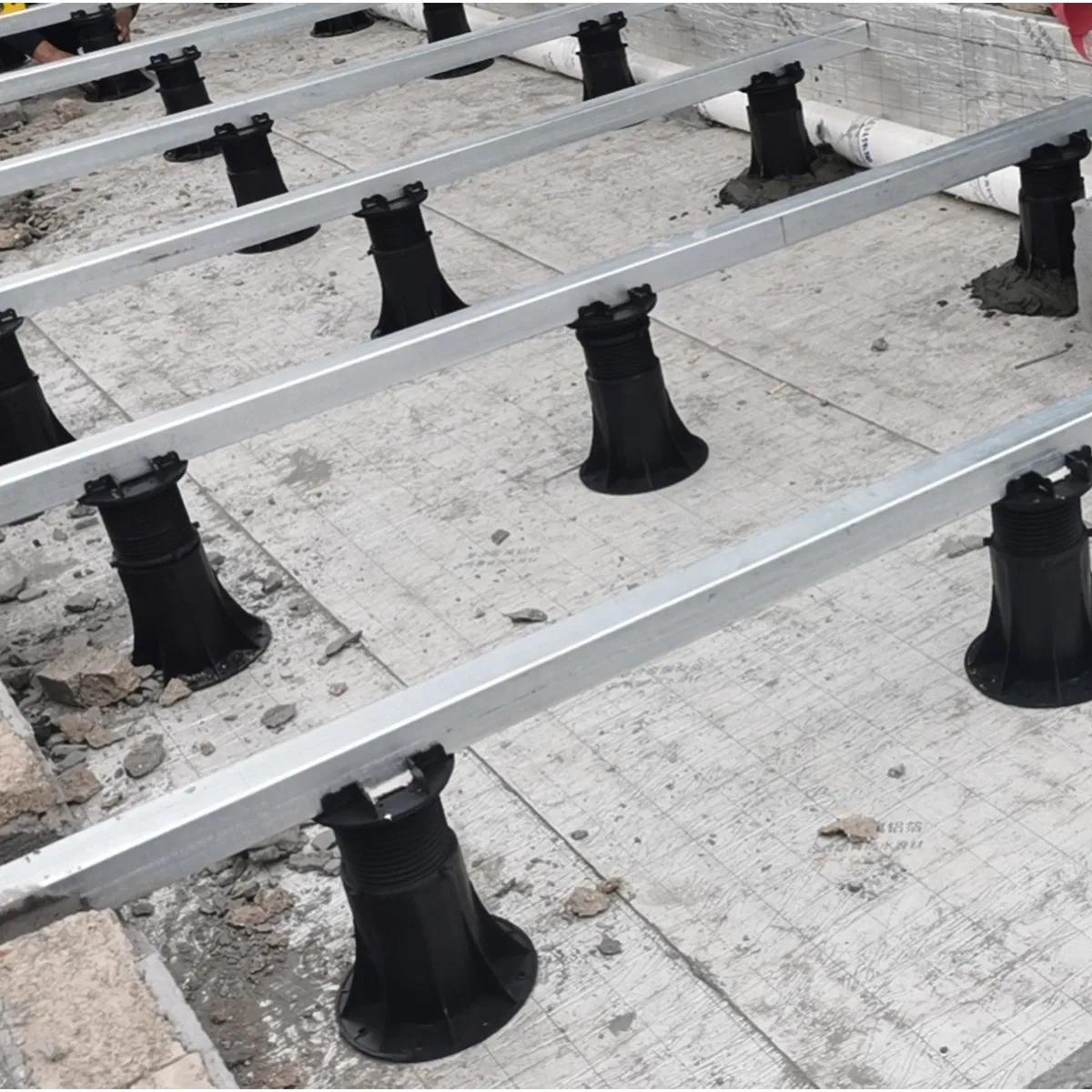 Sturdy Support Pedestal with Ergonomic Design for Maximum Comfort