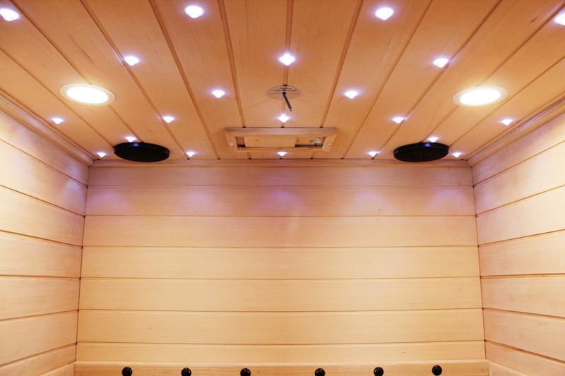 Инфракрасная сауна из красного кедра для дома