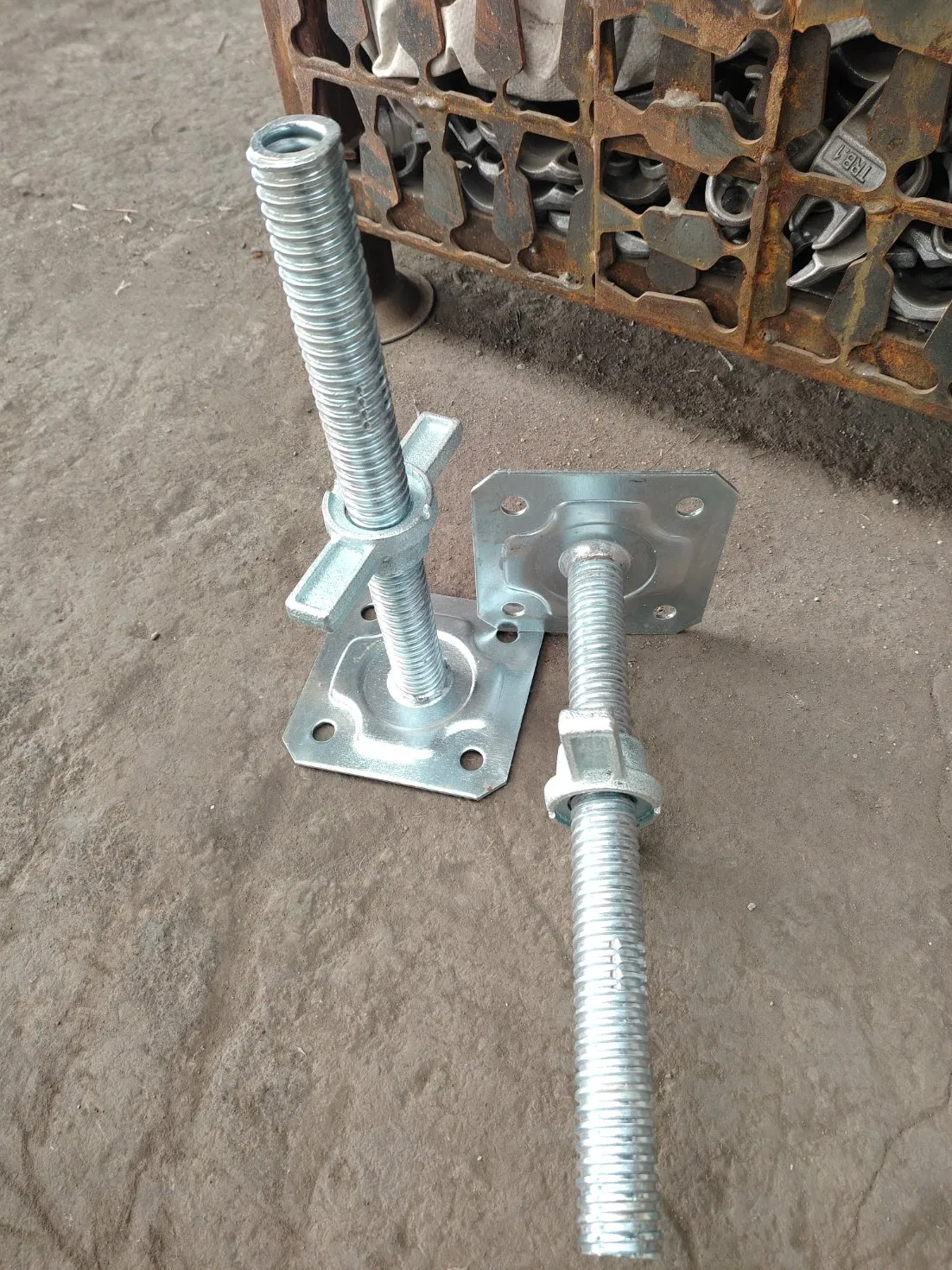 Galvanized Shoring Base Jack 250mm/350mm/500mm for Formwork Scaffolding Construction