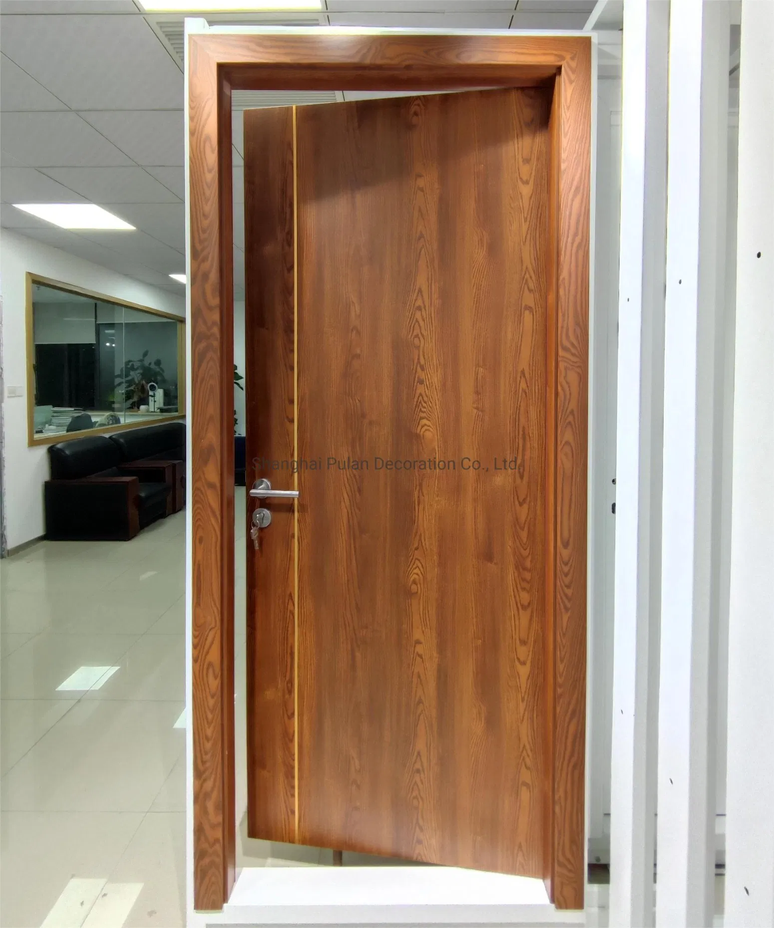 Modern Composite Solid Core Wooden Doors Design Interior Room Black Walnut Veneer Flush Wood Door
