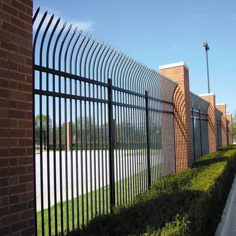 Heavy-Duty Metal Garden Fence with CE Certification for All Weather