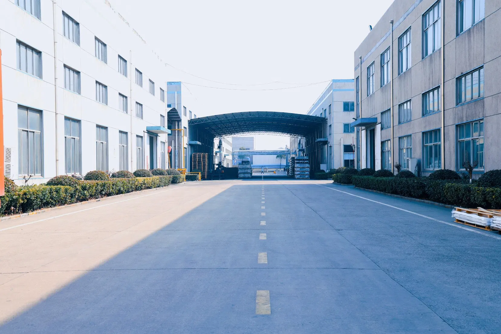 Outdoor Skate Ramp Surface Using High Pressure Compact Laminate Strong Abrasion Resistance HPL