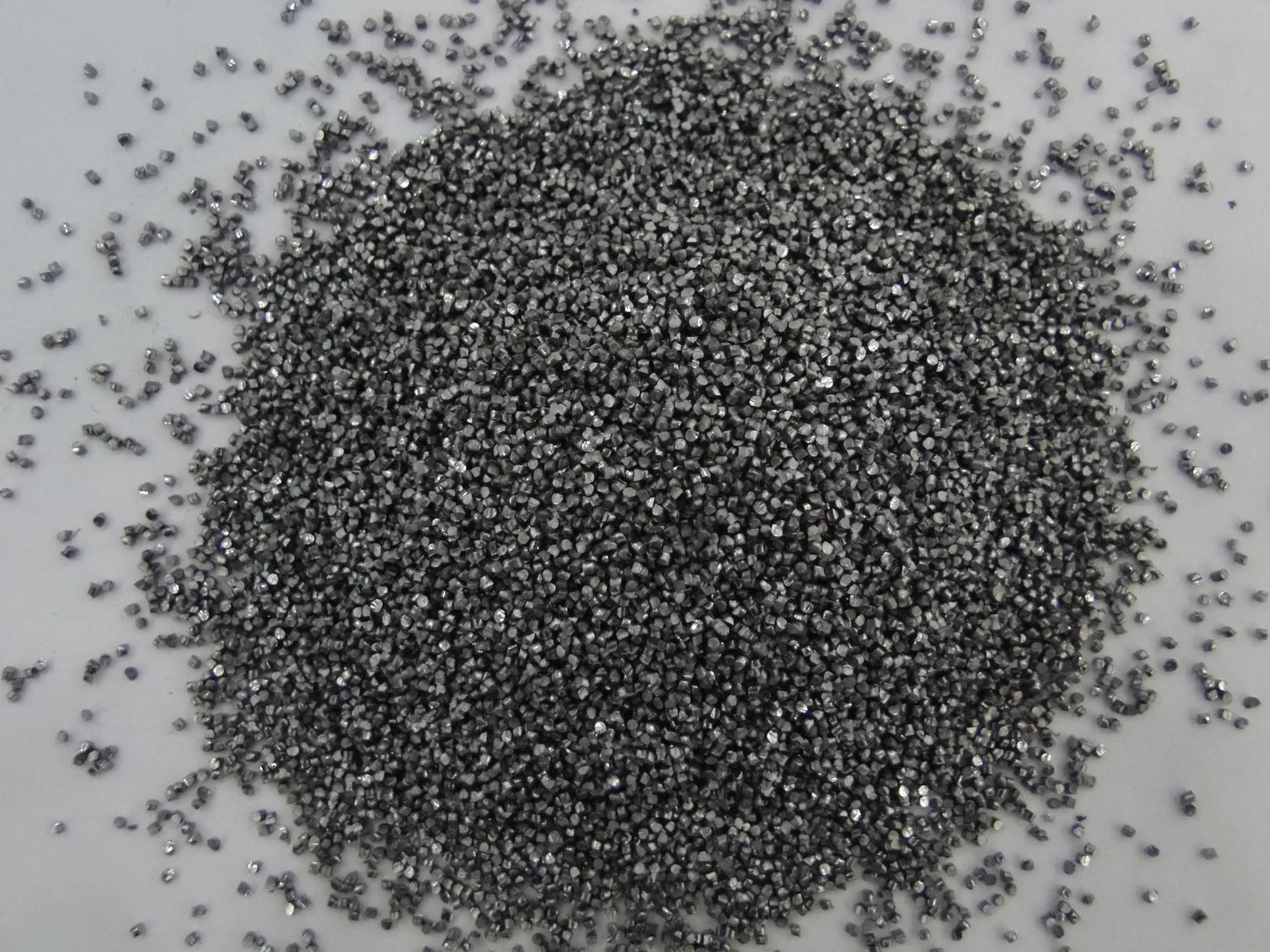 Нержавеющая стальная дробь для очистки и полировки металла