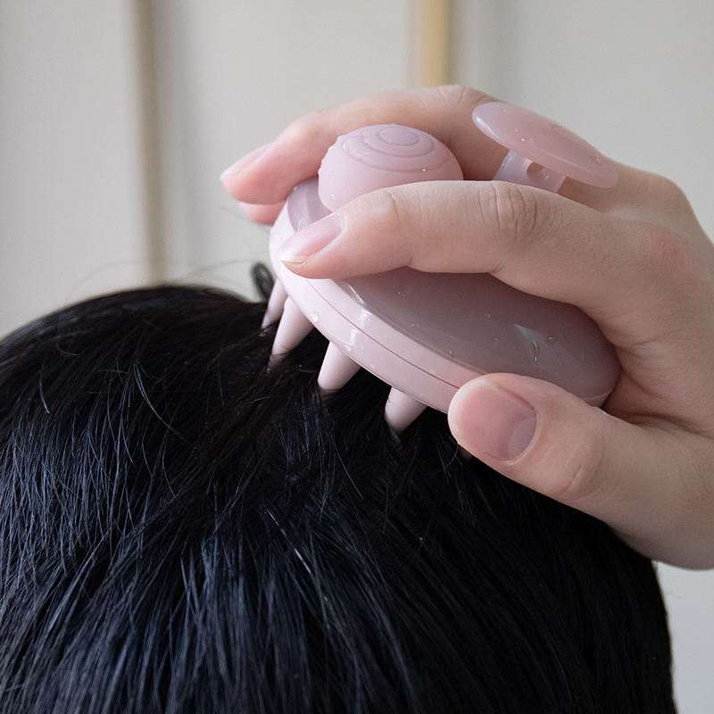 Silicone Flow Hair Brush Round Custom Logo Hair Scrub Scalp Massager Silicone Shampoo Wash Brush