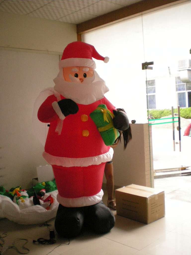 2023 New Giant Christmas Grinch Inflatables Outdoor Inflatable Christmas Grinch for Sale
