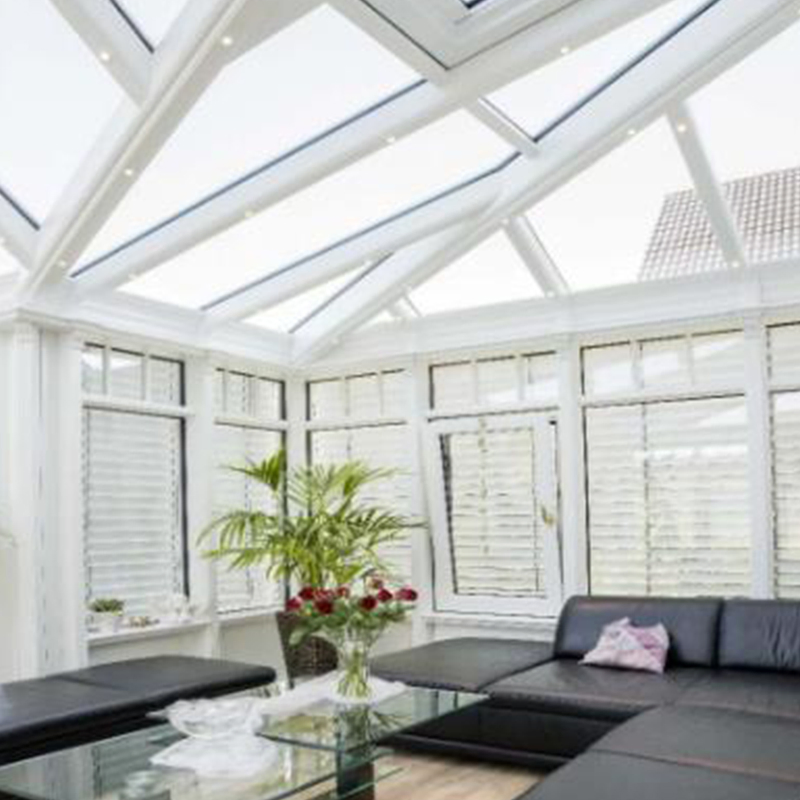 Modern Sunroom with Aluminium Aluminum Frame Glass House and Laminated Glass Powder Coated Frame for Balcony