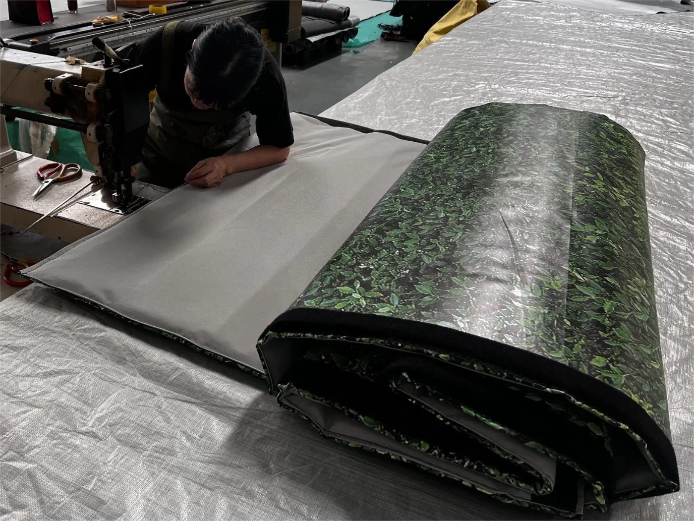 Litong Logo Printed PVC Mesh Coated Tarpaulin Control Decibel Sound Barrier From China Supplier