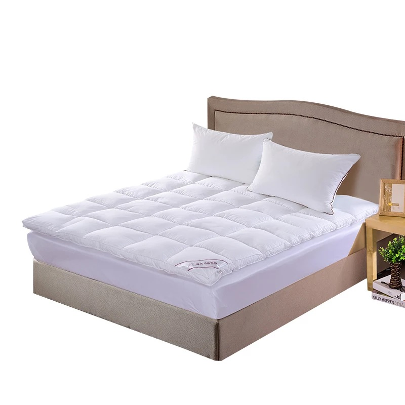 Quilted Waterproof Mattress Pad Cover Protector/ Hollow Fiber Mttress Protector