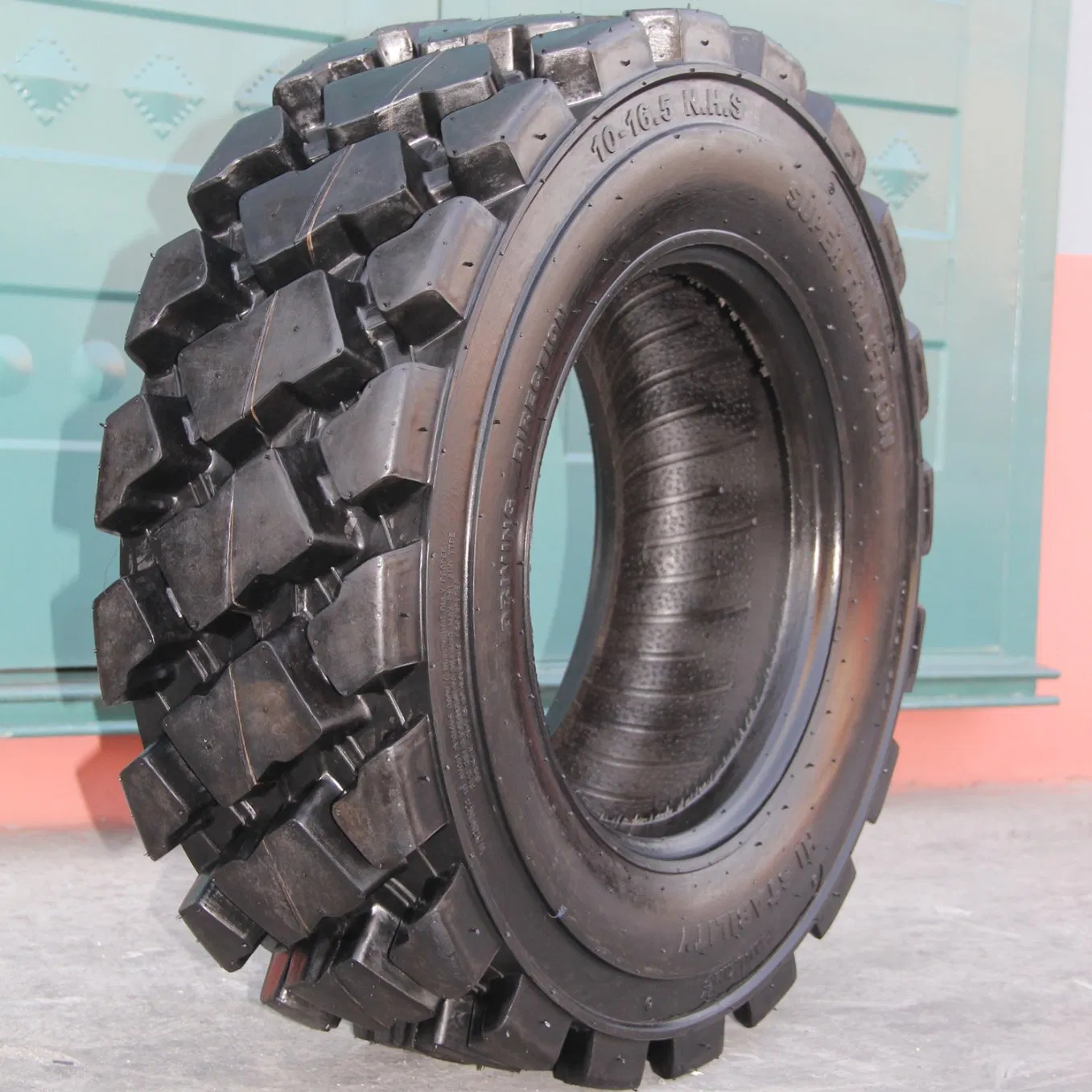 Шина для мини-погрузчика SKS-5 10-16.5 / 12-16.5