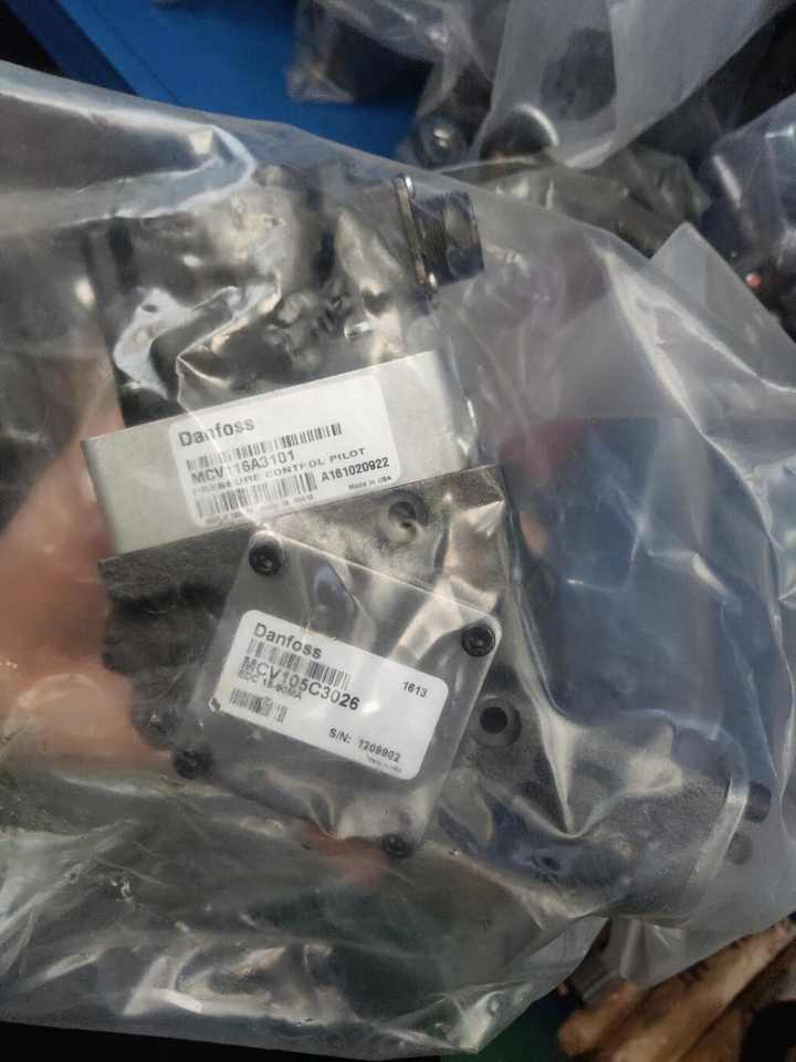 Гидравлический клапан управления Sauer KVEBB0504/KVEBB1004