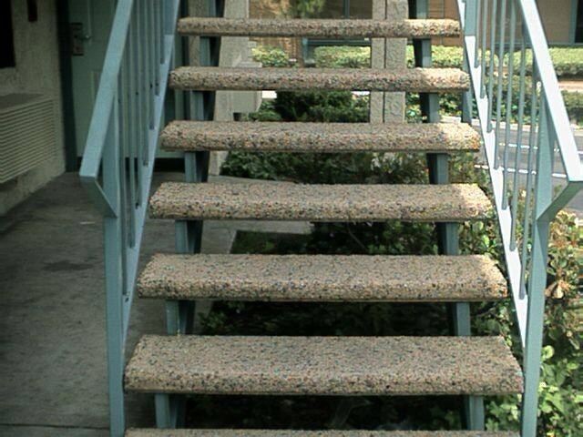 Customized Design Different Yellow Granite Steps Stone for Indoor